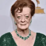 maggie smith in green glitter diamond dress supernatural gold (1)